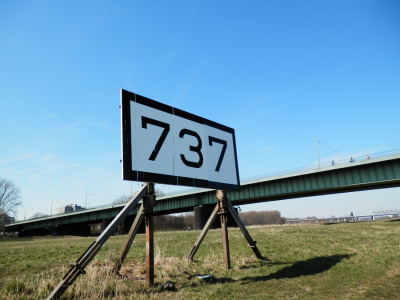 737