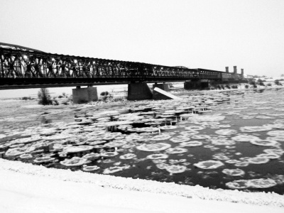 Lisewski most w zimowym