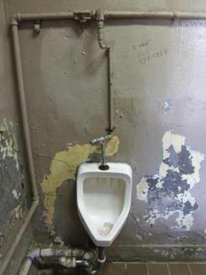 toilet graffiti - graffiti, WC