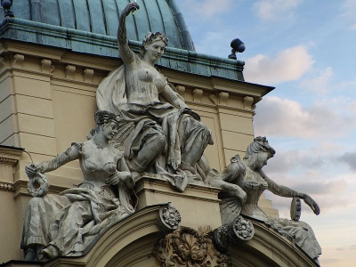 Bez implantów