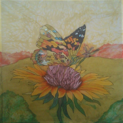 Jedwabna chusta a na nim motyl;100x100cm