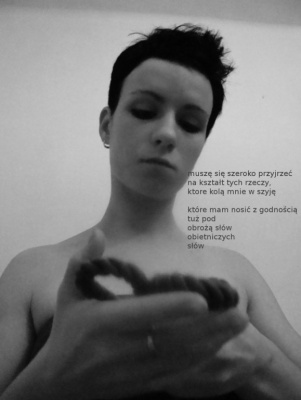 pod obrożą słów obietniczych