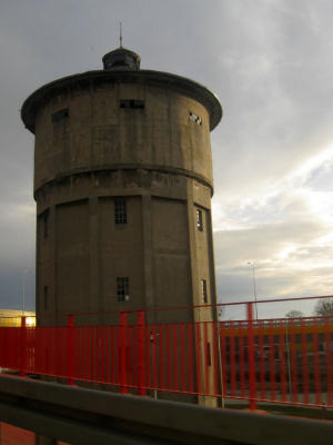 pod ciśnieniem