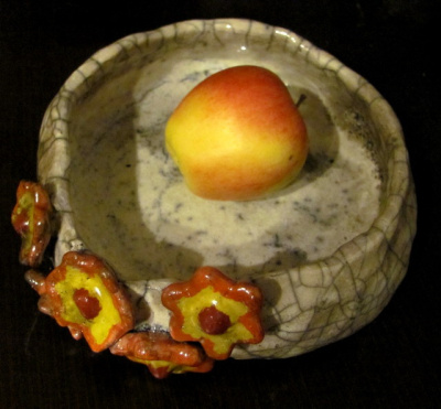 miska z kwiatkami (raku)