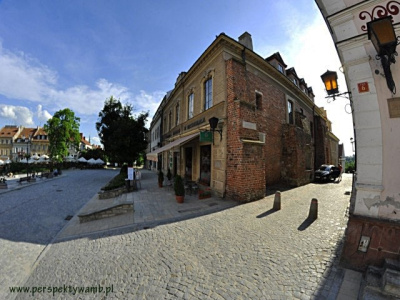Sandomerz w słońcu