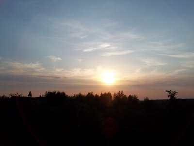 wyblakło.