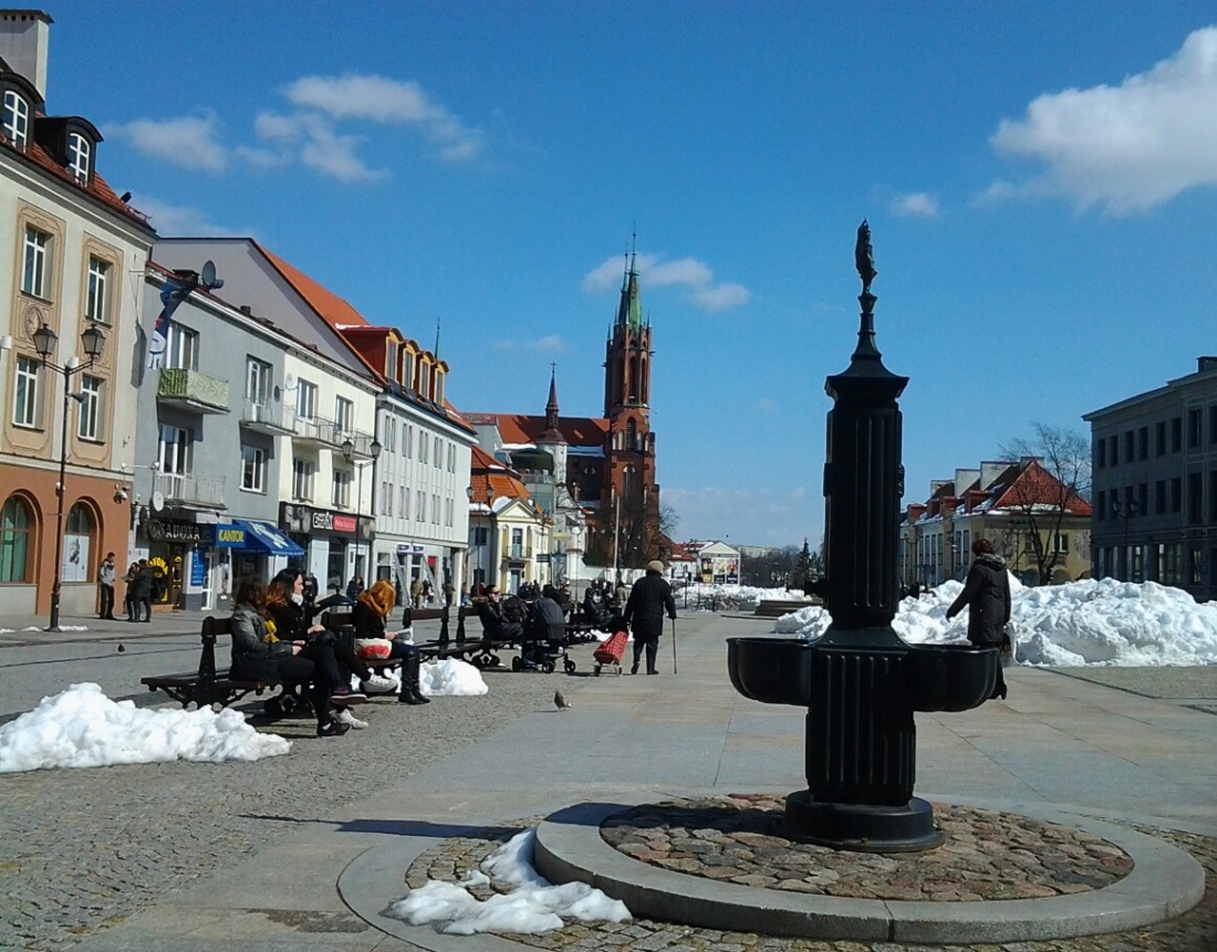 W słoneczny dzień miasto wygląda tak kolorowo... (lekarstwo na niecierpliwość Xymo)