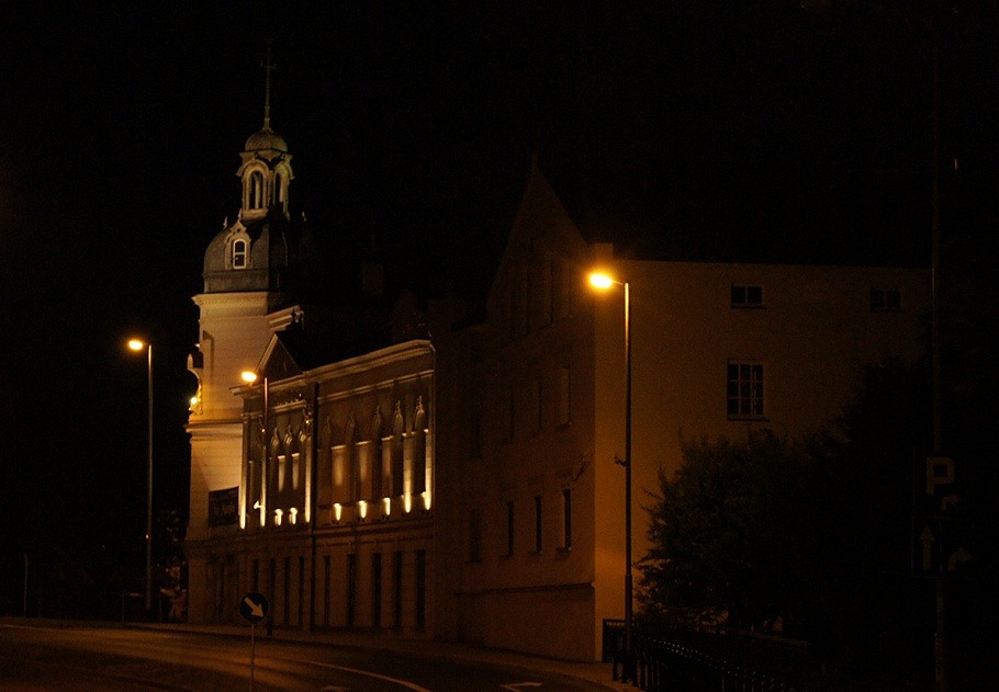Koszalin nocą