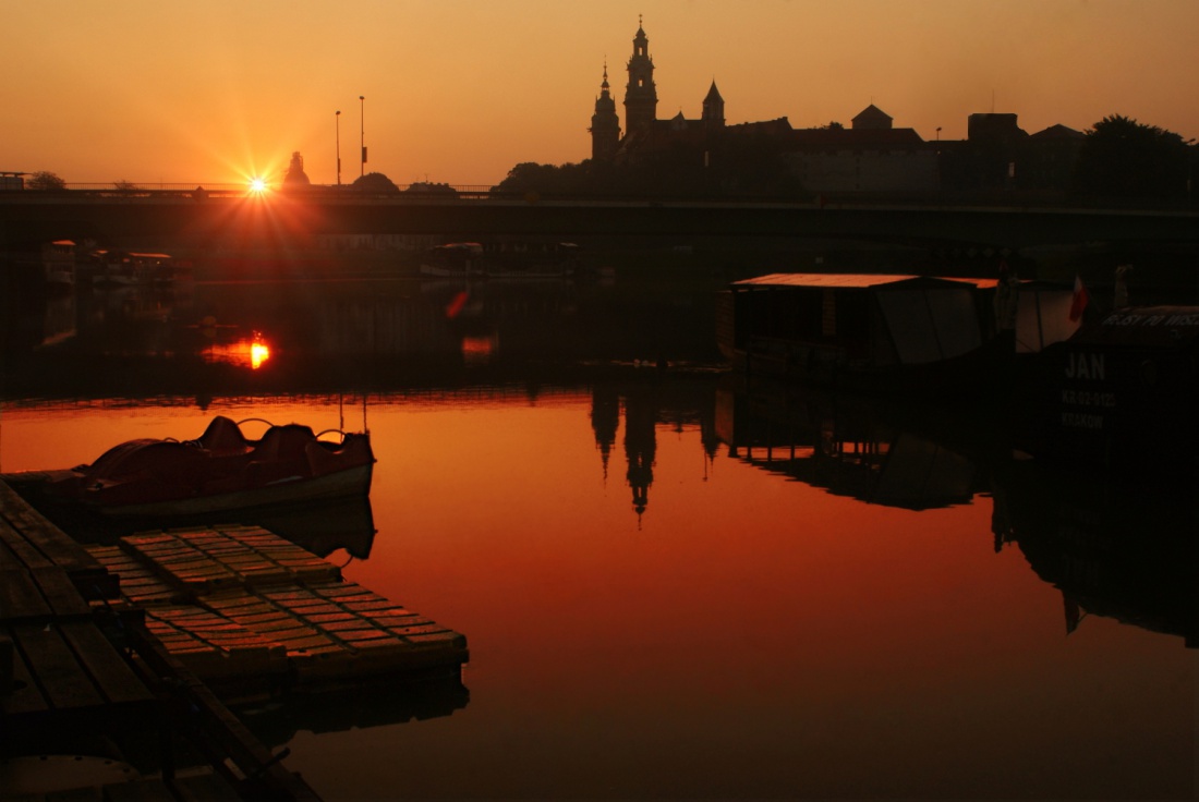 dzień się budzi....