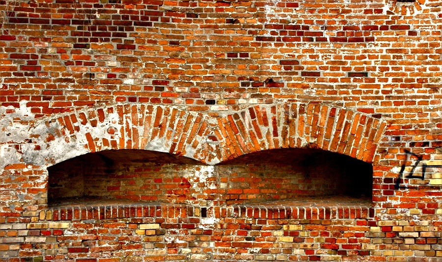 1206