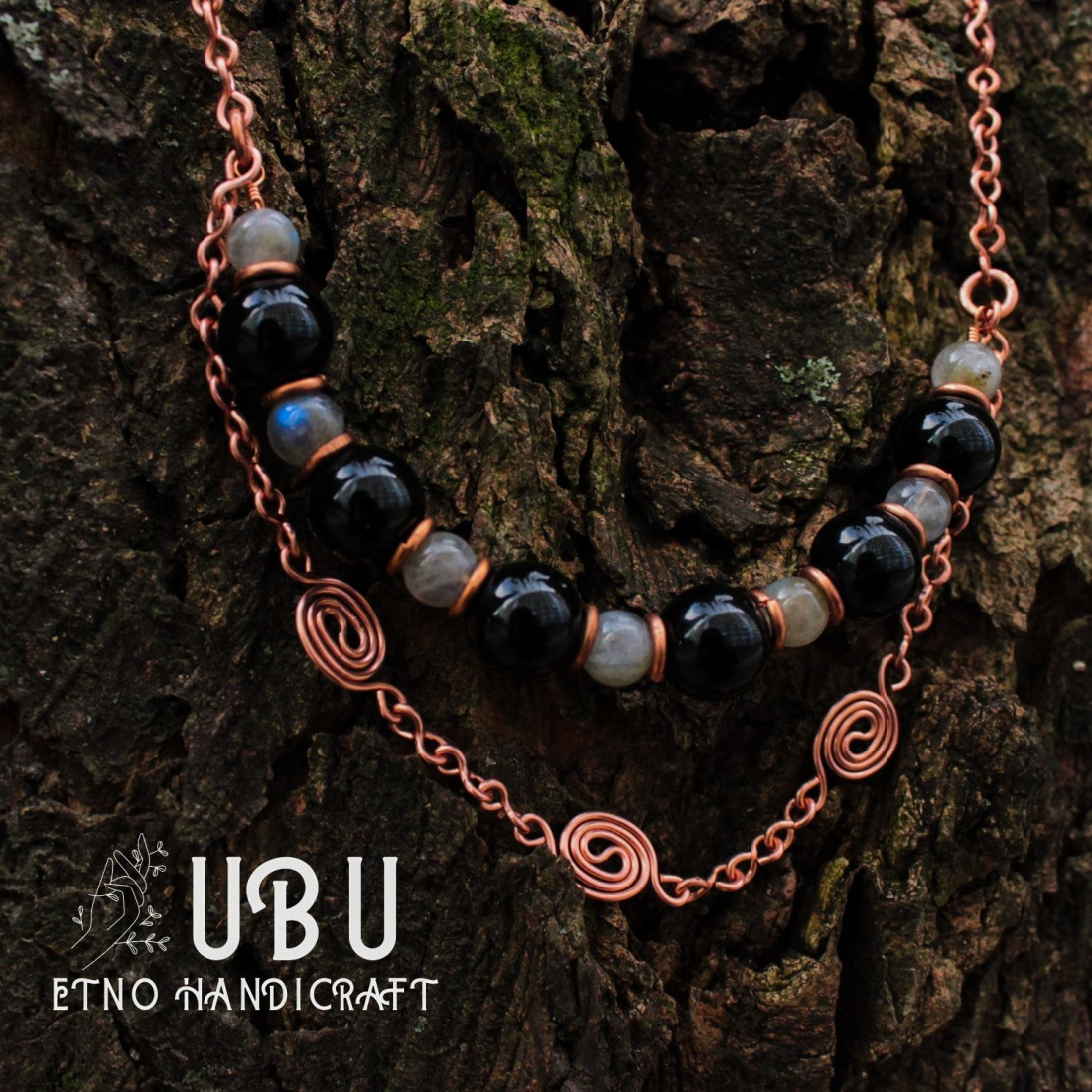 miedziany naszyjnik z labradorytami i onyksami :) /sceneria milsza oku i duchowi